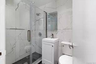 200 W 139th St, New York, NY 10030 - Photo 8