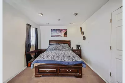 8 Sunset Avenue, Wheatley Heights, NY 11798 - Photo 14