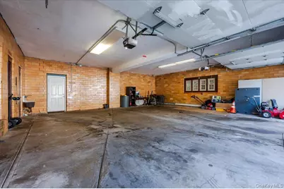 8 Eastway, Bronxville, NY 10708 - Photo 34