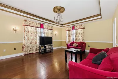 8 Eastway, Bronxville, NY 10708 - Photo 16