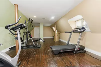 8 Eastway, Bronxville, NY 10708 - Photo 32