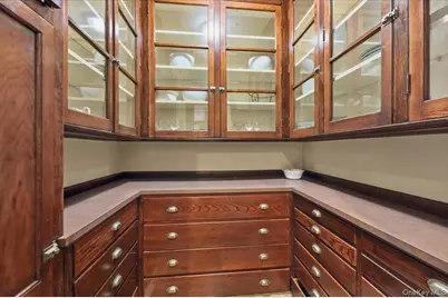 8 Eastway, Bronxville, NY 10708 - Photo 20