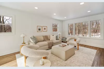 20 Upper Sheep Pasture Road, East Setauket, NY 11733 - Photo 8
