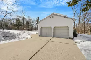 20 Upper Sheep Pasture Rd, East Setauket, NY 11733 - Photo 32