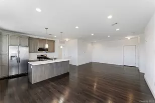 237 Marina Pointe Dr, East Rockaway, NY 11518 - Photo 8