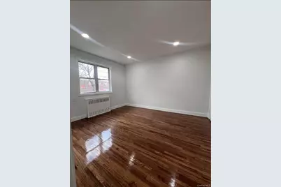 [Address not provided], Elmhurst, NY 11369 - Photo 4
