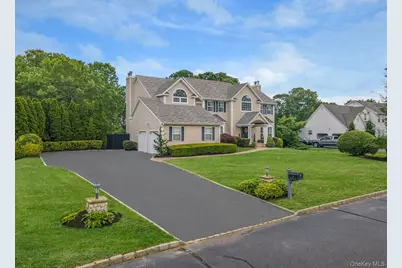 9 Homecoming Place, East Setauket, NY 11733 - Photo 2