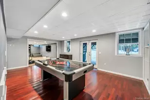 9 Homecoming Pl, East Setauket, NY 11733 - Photo 46