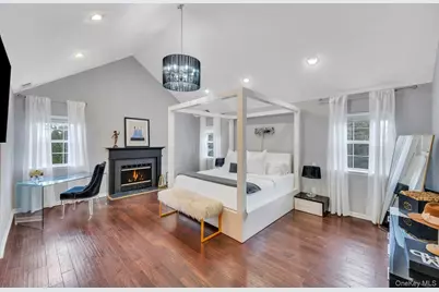 9 Homecoming Place, East Setauket, NY 11733 - Photo 34