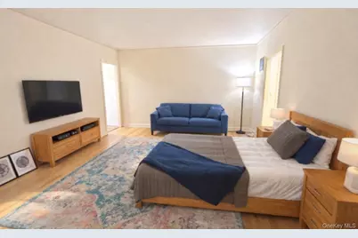 3421 78th Street #1H, Jackson Heights, NY 11372 - Photo 2