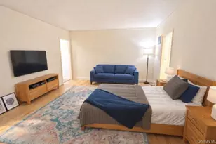 34-21 78th St, Jackson Heights, NY 11372 - Photo 2