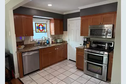 433 W Park Avenue W #1, Long Beach, NY 11561 - Photo 8