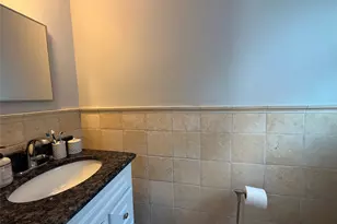 433 W Park Ave W, Long Beach, NY 11561 - Photo 10