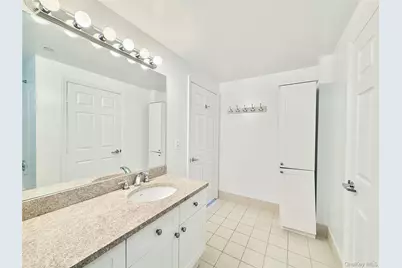 300 Mamaroneck Avenue #617, White Plains, NY 10605 - Photo 12