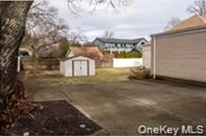 24 Whaley Street, Freeport, NY 11520 - Photo 30