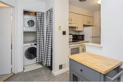 615 Broadway #57, Amityville, NY 11701 - Photo 8