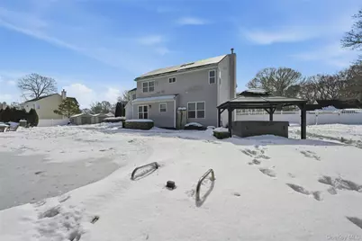 7 Harwood Way, Coram, NY 11727 - Photo 38
