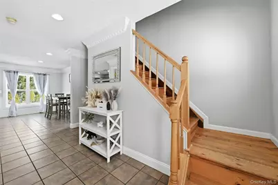 7 Harwood Way, Coram, NY 11727 - Photo 20