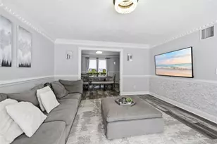 7 Harwood Way, Coram, NY 11727 - Photo 18