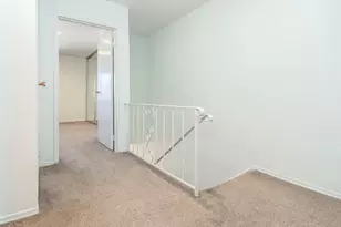 78 Santa Barbara Dr, Plainview, NY 11803 - Photo 20