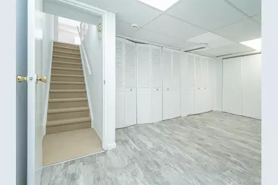 78 Santa Barbara Drive, Plainview, NY 11803 - Photo 28