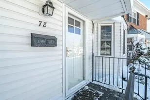 78 Santa Barbara Dr, Plainview, NY 11803 - Photo 4