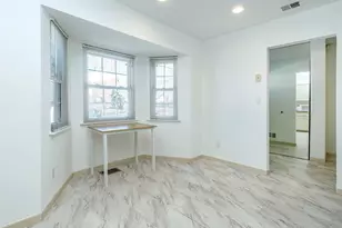 78 Santa Barbara Dr, Plainview, NY 11803 - Photo 10