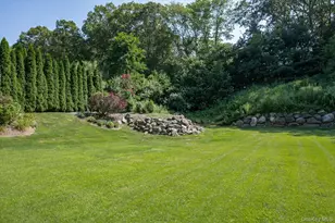 219 Burrs Ln, Dix Hills, NY 11746 - Photo 34