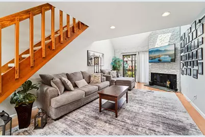 15 Greenridge Avenue #16, White Plains, NY 10605 - Photo 4