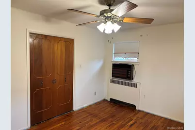 660 Hewlett Street, Franklin Square, NY 11010 - Photo 22