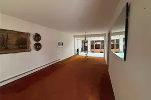 660 Hewlett St, Franklin Square, NY 11010 - Photo 16