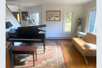 46 Patricia Lane, Clinton Corners, NY 12514 - Photo 10