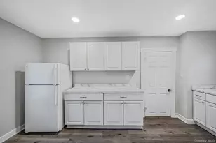 49 Main St, West Sayville, NY 11796 - Photo 32