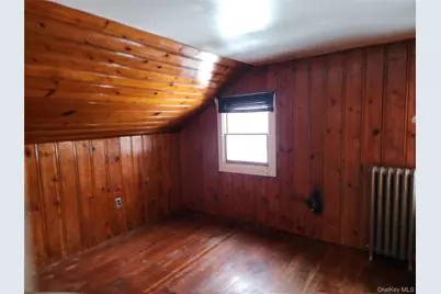 34 Pineview Boulevard, Central Islip, NY 11722 - Photo 16