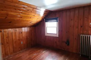 34 Pineview Blvd, Central Islip, NY 11722 - Photo 16