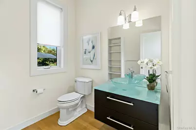 89 Old Canoe Place Road, Hampton Bays, NY 11946 - Photo 16