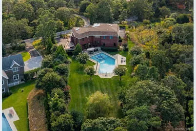 89 Old Canoe Place Road, Hampton Bays, NY 11946 - Photo 22