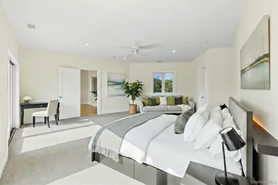 89 Old Canoe Place Road, Hampton Bays, NY 11946 - Photo 26