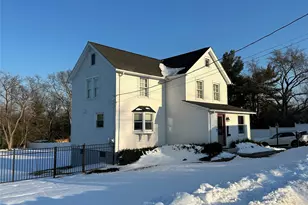 26 Benson Ave, West Nyack, NY 10994 - Photo 2