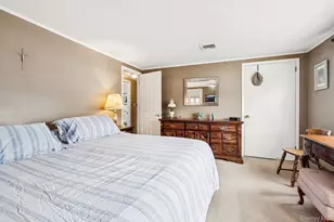 2846 Morgan Dr, Wantagh, NY 11793 - Photo 30