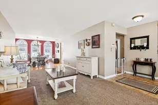 2846 Morgan Dr, Wantagh, NY 11793 - Photo 12