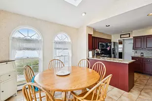 2846 Morgan Dr, Wantagh, NY 11793 - Photo 18