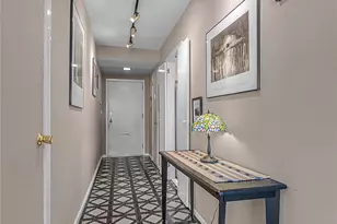 48 Lawrence St, New Hyde Park, NY 11040 - Photo 2