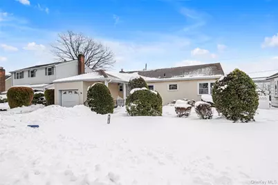 48 Lawrence Street, New Hyde Park, NY 11040 - Photo 16