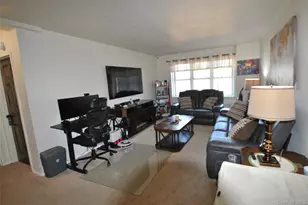 7 Balint Dr, Yonkers, NY 10710 - Photo 12