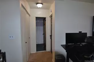 7 Balint Dr, Yonkers, NY 10710 - Photo 8