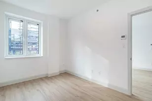 88-56 162nd St, Jamaica, NY 11432 - Photo 10