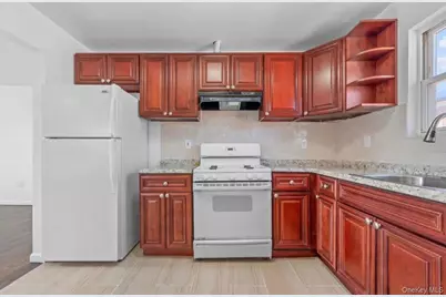 14720 223rd Street, Springfield Gardens, NY 11413 - Photo 4