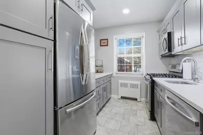 1 Fieldstone Drive #76, Hartsdale, NY 10530 - Photo 12