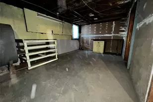 24 Lorraine Blvd, Poughkeepsie, NY 12603 - Photo 10